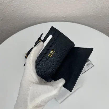 Picture of PRADA CARD CASE 1MC038
