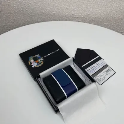 Picture of PRADA CARD CASE 2MC063
