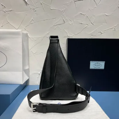 Picture of PRADA CHEST BAG SIZE: 17X32CM 2VZ098