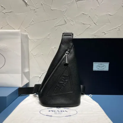 Picture of PRADA CHEST BAG SIZE: 17X32CM 2VZ098