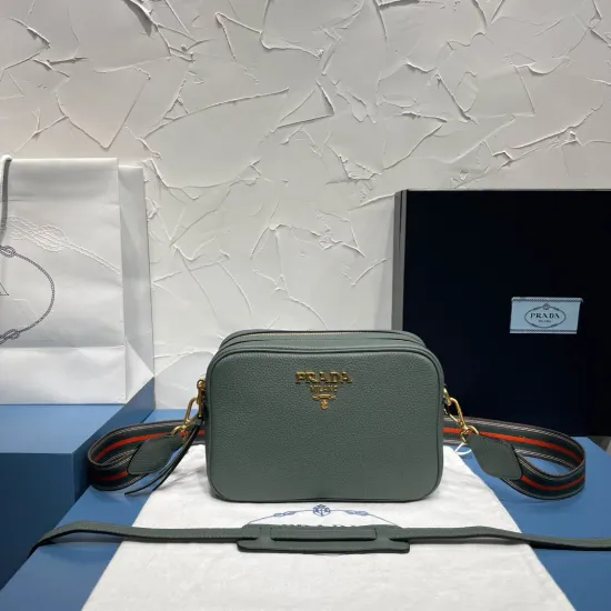 Picture of PRADA DEERSKIN BAG SIZE: 22X15CM 1BH082