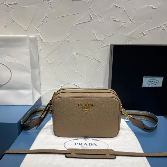 Picture of PRADA DEERSKIN PRINT BAG SIZE: 22X15CM 1BH082