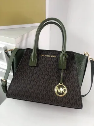 Picture of Mk Shoulder Crossbody Model:2115 L:28 H:22 W:14