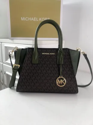 Picture of Mk Shoulder Crossbody Model:2115 L:28 H:22 W:14
