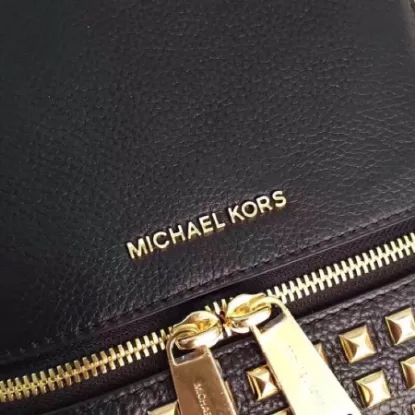 Picture of Mk Shoulder Crossbody Model:2115 L:28 H:22 W:14