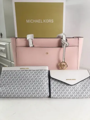 Picture of MK Simple and refined Model: 2122 Low 32 High 27 Width 12