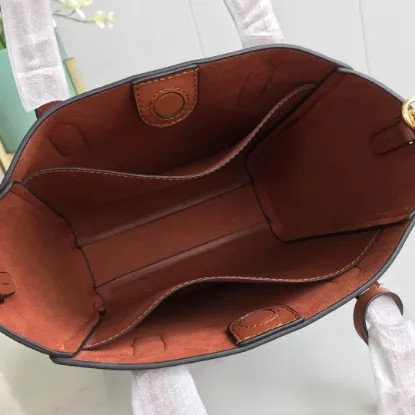 Picture of MK Sinclair Handbag Crossbody Model: 2113 Size 25m Height: 25m Width: 9*300