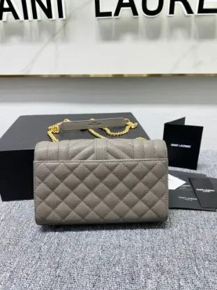 Picture of Envelope bag Size：21x13x6cm Code：392745