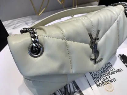 Picture of Lambskin bag Size: 29x17x11cm Model: 577476