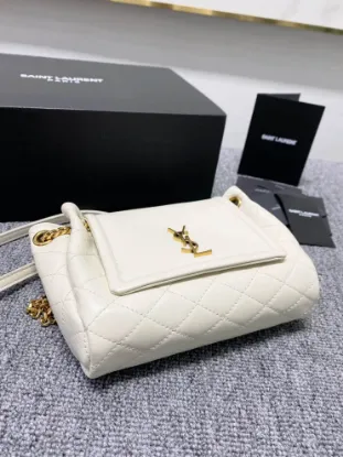 Picture of Lambskin Size: 18x13x6cm Code: 672838