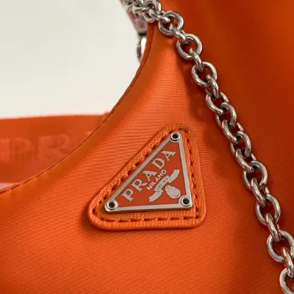 Picture of Prada Underarm Bag 1BH204 Size: 22x12cm