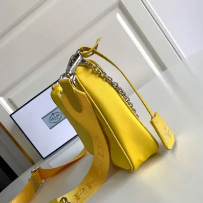 Picture of Prada Underarm Bag 1BH204 Size: 22x12cm