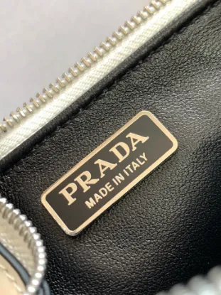 Picture of Prada Underarm Bag Size: 20X12cm 1BC157