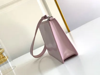 Picture of Prada Underarm Bag Size: 20X12cm 1BC158