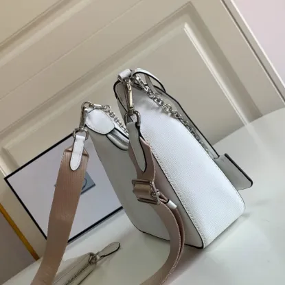 Picture of Prada Underarm Bag Size: 23x17cm 1BH206