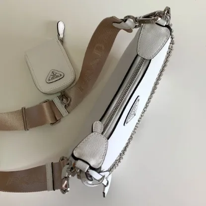 Picture of Prada Underarm Bag Size: 23x17cm 1BH206