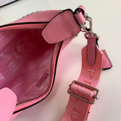 Picture of Prada Underarm Bag Size: 23x17cm 1BH207