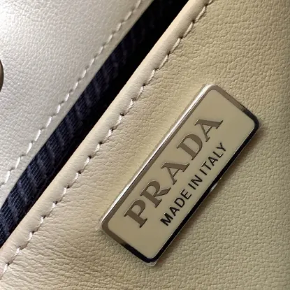 Picture of Prada Underarm Bag Size: 27x21.5cm 1BC499