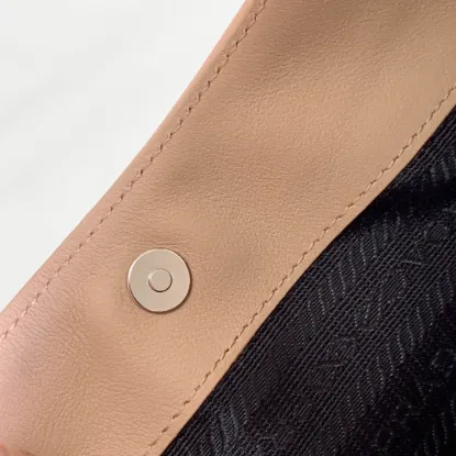 Picture of Prada Underarm Bag Size: 27x21.5cm 1BC499