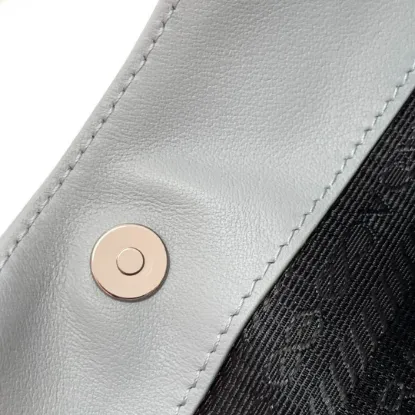 Picture of Prada Underarm Bag Size: 27x21.5cm 1BC499