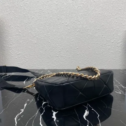 Picture of Prada Women's Bag Size: 24x17cm 1BC151
