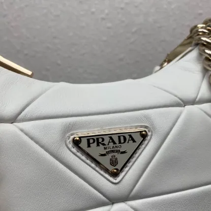 Picture of Prada Women's Bag Size: 24x17cm 1BC151