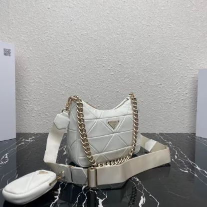 Picture of Prada Women's Bag Size: 24x17cm 1BC151