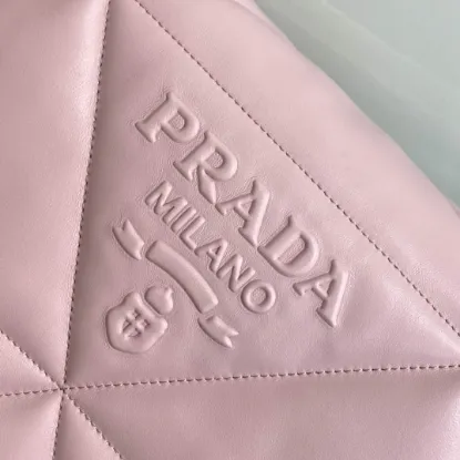 Picture of Prada Women's Bag Size:31x19cm 1BD306