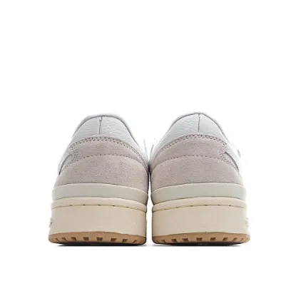 Picture of Adidas Forum 84 Low ADV 'White Gum'
