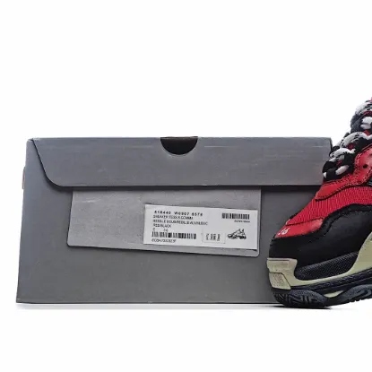 Picture of BALENCIAGA TRIPLE S DAD SHOES RUNNING SHOES