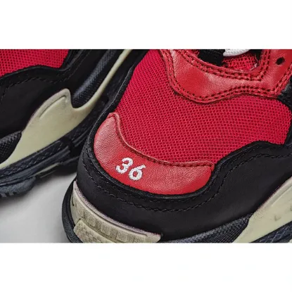 Picture of BALENCIAGA TRIPLE S DAD SHOES RUNNING SHOES