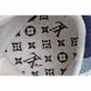 Picture of LOUIS VUITTON SQUAD SNEAKER HIGH HIGH-TOP SNEAKERS