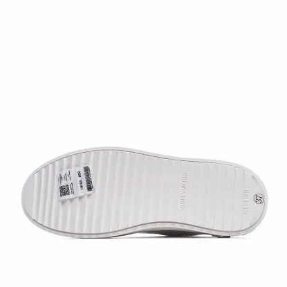 Picture of LOUIS VUITTON CASUAL SNEAKERS