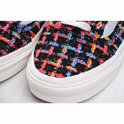 Picture of VANS OLD SKOOL CASUAL SHOES SKATE SHOES