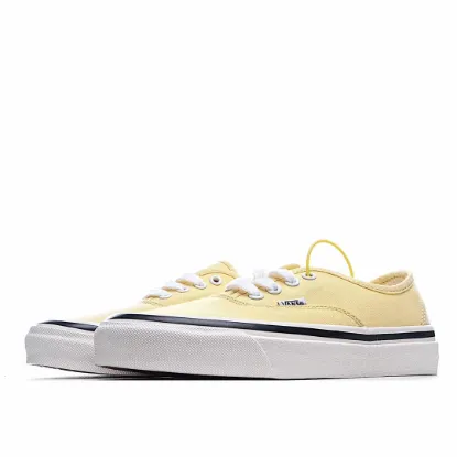 Picture of VANS OLD SKOOL CASUAL SHOES SKATE SHOES