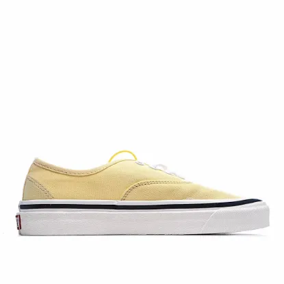 Picture of VANS OLD SKOOL CASUAL SHOES SKATE SHOES