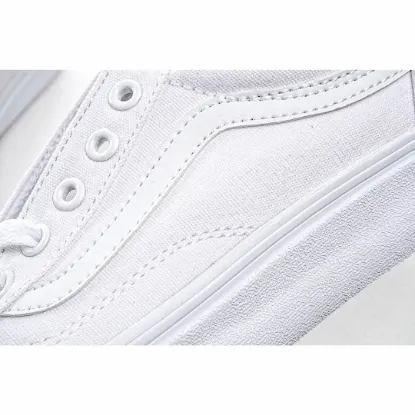 Picture of VANS OLD SKOOL CASUAL SHOES SKATE SHOES