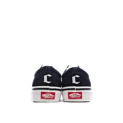 Picture of VANS OLD SKOOL CASUAL SHOES SKATE SHOES
