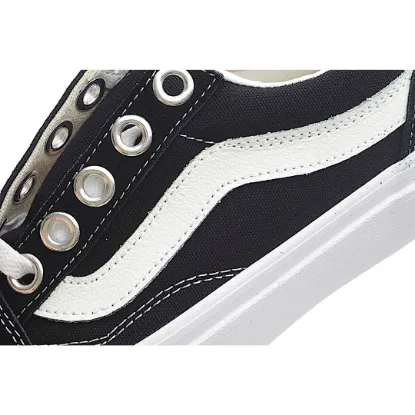 Picture of VANS OLD SKOOL CASUAL SHOES SKATE SHOES