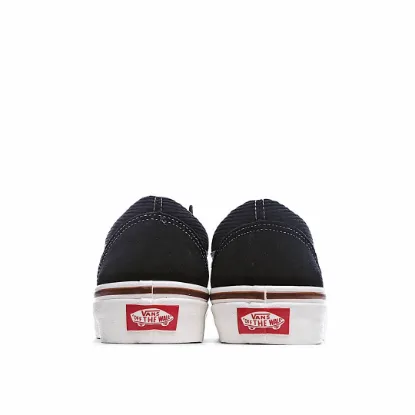 Picture of VANS OLD SKOOL CASUAL SHOES SKATE SHOES