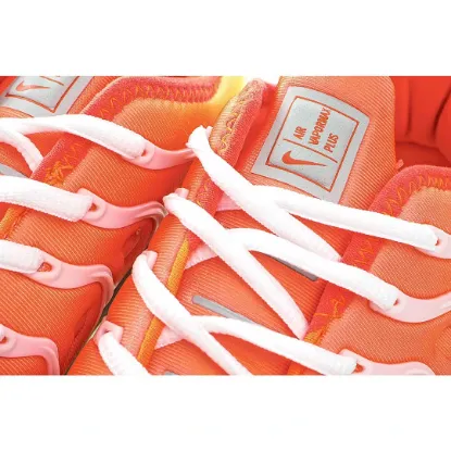 Picture of NIKE WMNS AIR VAPORMAX PLUS 'REVERSE SUNSET'