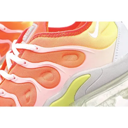 Picture of NIKE WMNS AIR VAPORMAX PLUS 'REVERSE SUNSET'