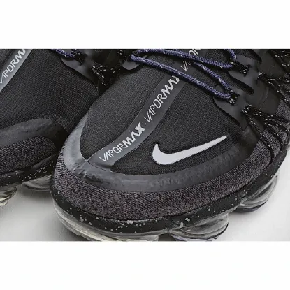 Picture of NIKE WMNS AIR VAPORMAX RUN UTILITY 'BLACK'