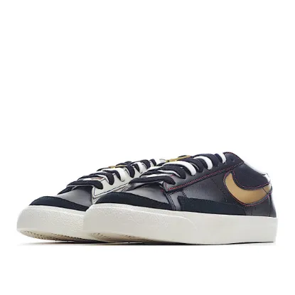 Picture of NIKE BLAZER LOW 1977 VNTG SS LOW TOP SNEAKERS
