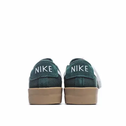 Picture of NIKE BLAZER LOW GT SB 'GREEN GUM'