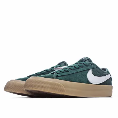 Picture of NIKE BLAZER LOW GT SB 'GREEN GUM'