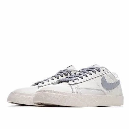 Picture of NIKE BLAZER LOW LOW TOP 3M REFLECTIVE