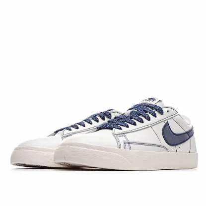 Picture of NIKE BLAZER LOW LOW TOP 3M REFLECTIVE