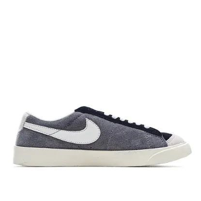 Picture of NIKE BLAZER LOW LOW-TOP SNEAKERS