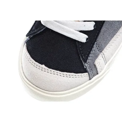 Picture of NIKE BLAZER LOW LOW-TOP SNEAKERS